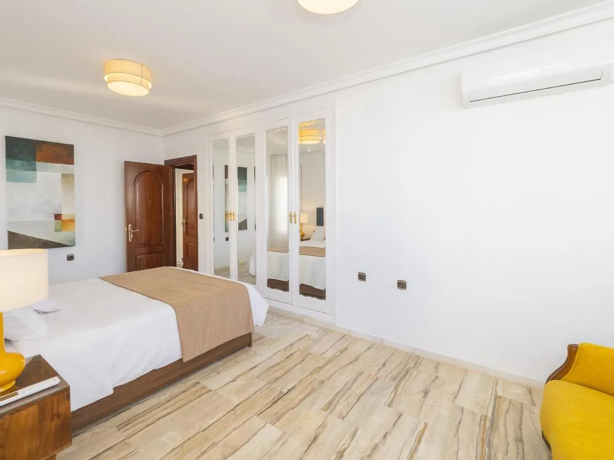 Cubo'S Apartamento Seaview Port & Free Parking مالقة 0*,  إسبانيا