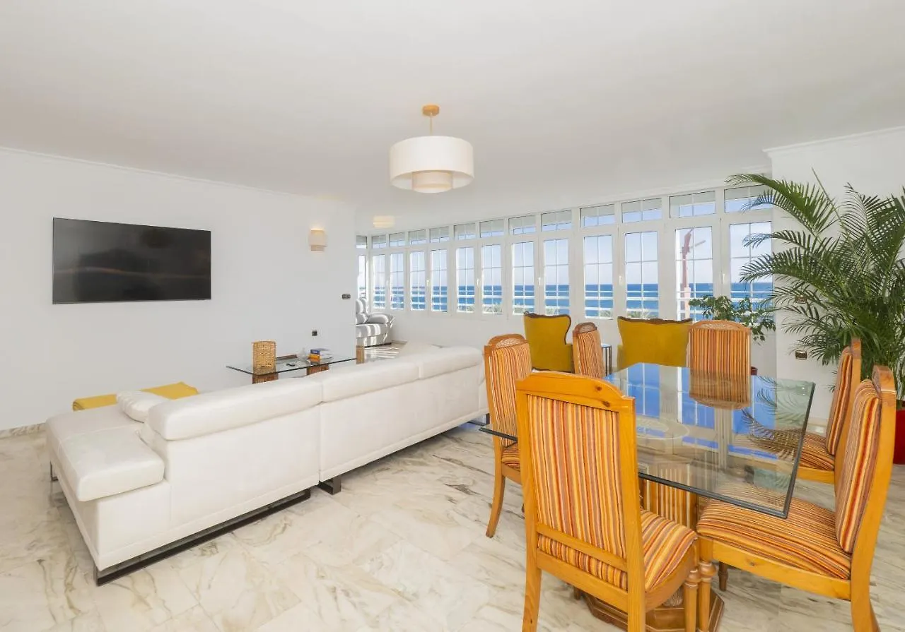Cubo'S Apartamento Seaview Port & Free Parking Malaga Apartment