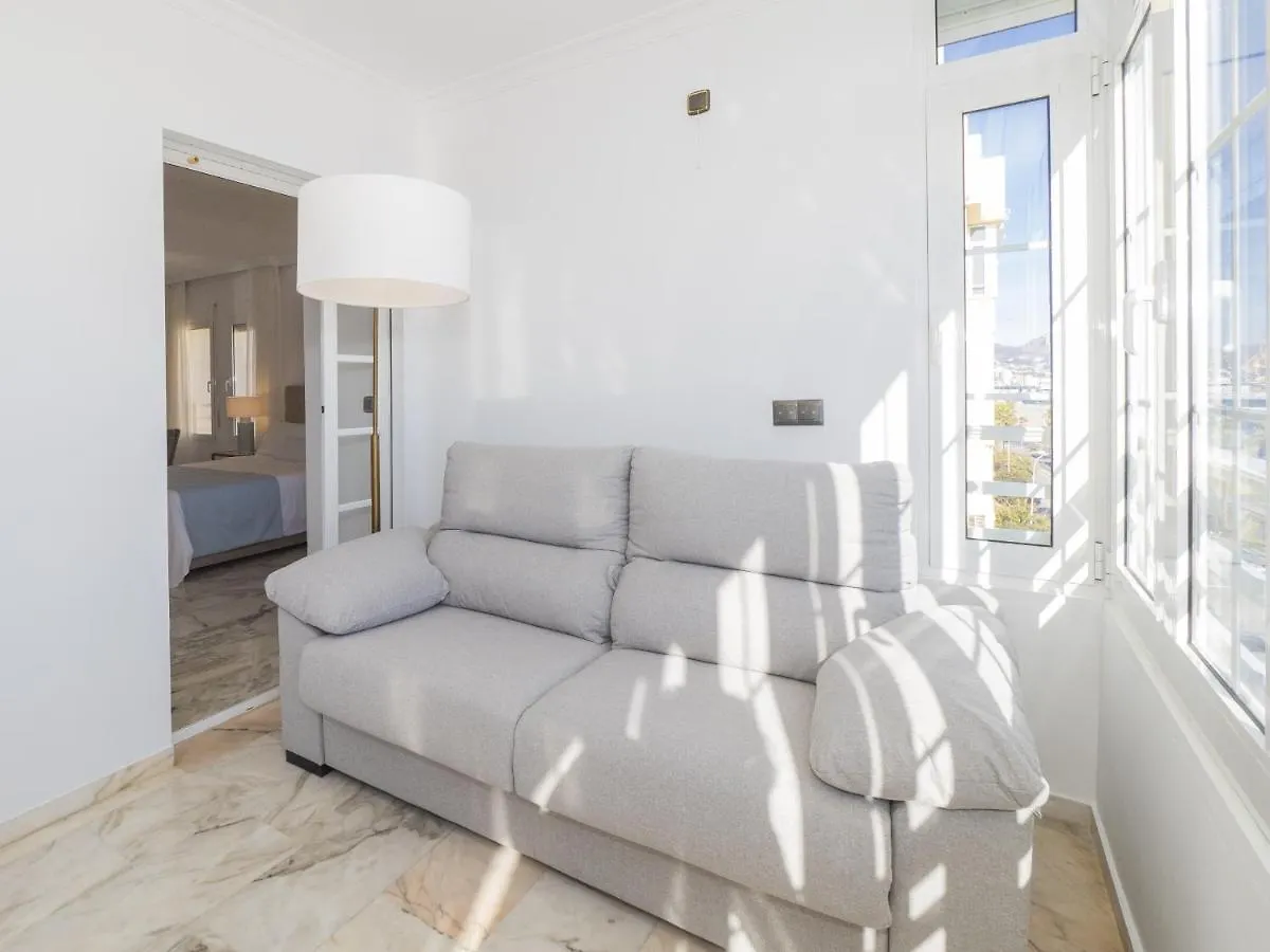 Cubo'S Apartamento Seaview Port & Free Parking Malaga
