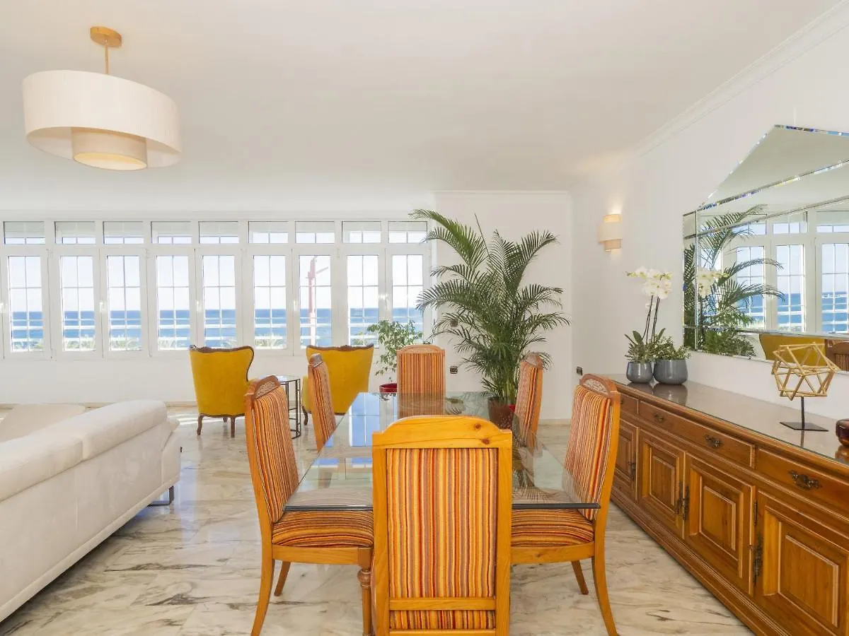 Cubo'S Apartamento Seaview Port & Free Parking Malaga Apartment