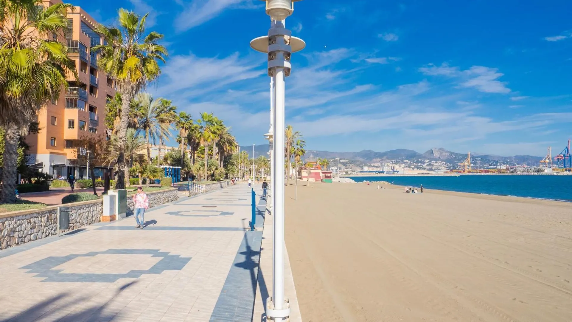 Cubo'S Apartamento Seaview Port & Free Parking Malaga Spain