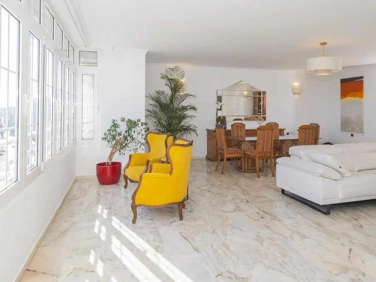 Cubo'S Apartamento Seaview Port & Free Parking Malaga Apartment